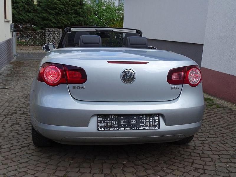 Second-hand VW Eos 116 CP (85 kW) 2007 Argintiu Cabrio