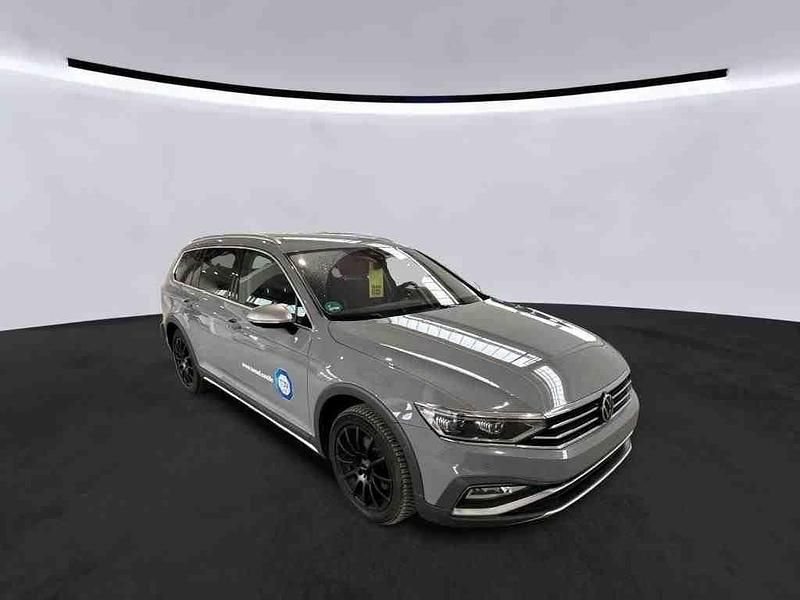 Gebraucht VW Passat Alltrack 200 PS (147 kW) 2023 Grau Kombi