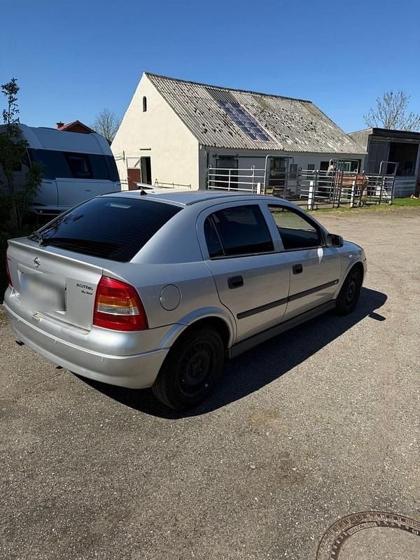 Second-hand Opel Astra 101 CP (74 kW) 1999 Gri Hatchback
