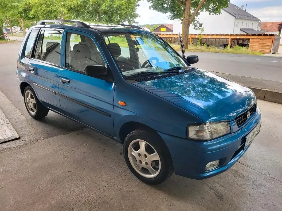 Gebraucht Mazda Demio 1998 Blau Kleinwagen