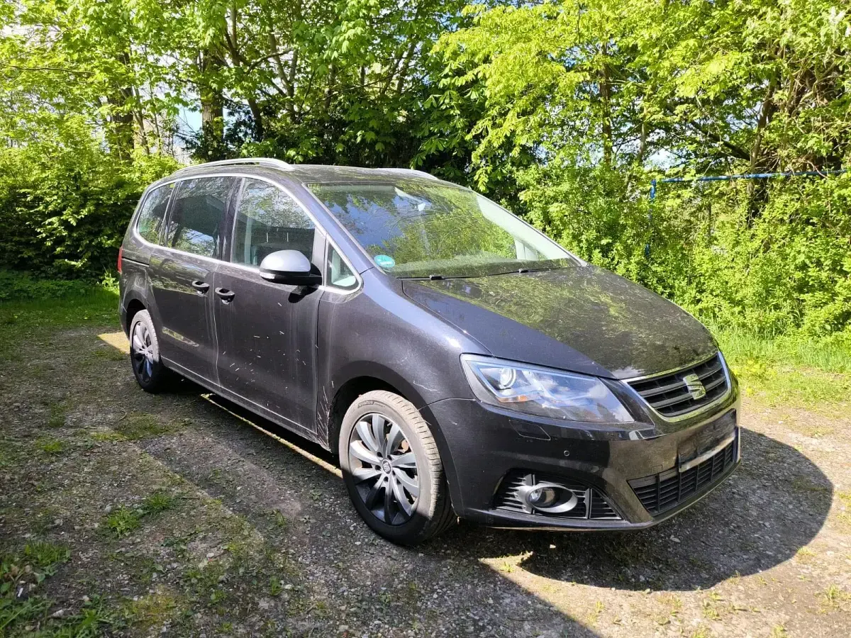 Gebraucht Seat Alhambra CONNECT 150 PS (110 kW) 2016 Schwarz Van / Kleinbus
