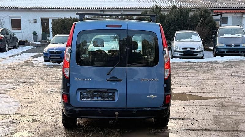 Gebraucht Renault Kangoo Authentique 68 PS (50 kW) 2015 Blau Van / Kleinbus