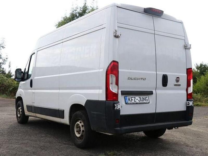 Gebraucht Fiat Ducato 140 PS (102 kW) 2019 Weiß Van