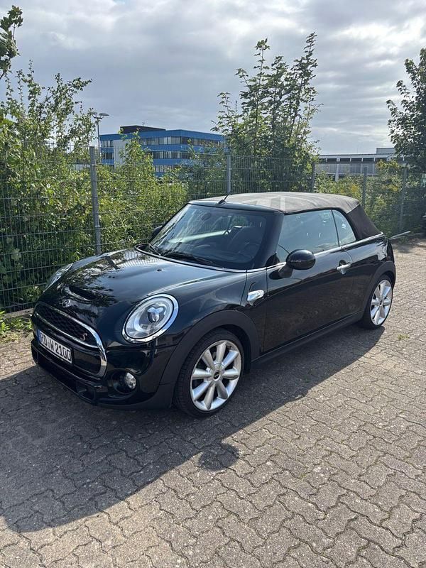 Schwarz Gebraucht 2016 Mini Cooper S Cabriolet Cabrio | 13.970 € (Fairer Preis) - Bild 1/4