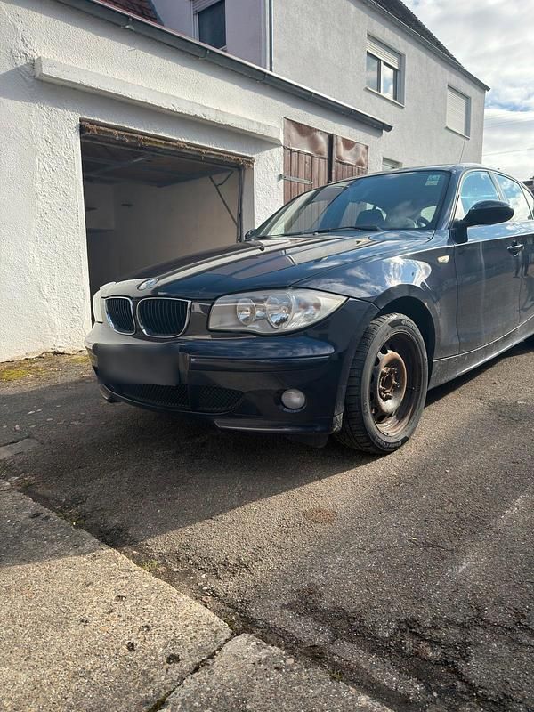 Gebraucht BMW 116 116 PS (85 kW) 2005 Blau Kleinwagen