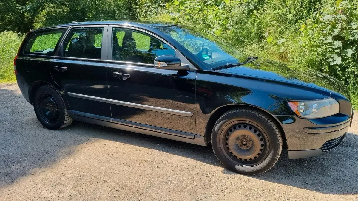 Gebraucht Volvo V50 101 PS (74 kW) 2006 Schwarz Kombi