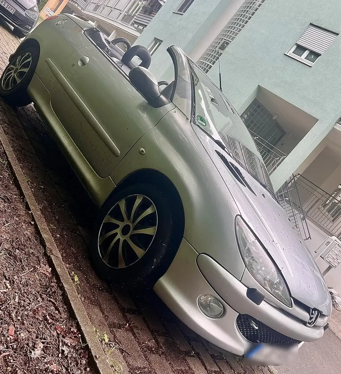 Gebraucht Peugeot 206 CC 109 PS (80 kW) 2005 Grau Cabrio