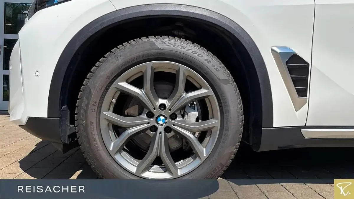 Gebraucht BMW X5 Performance 286 PS (210 kW) 2025 Weiß SUV