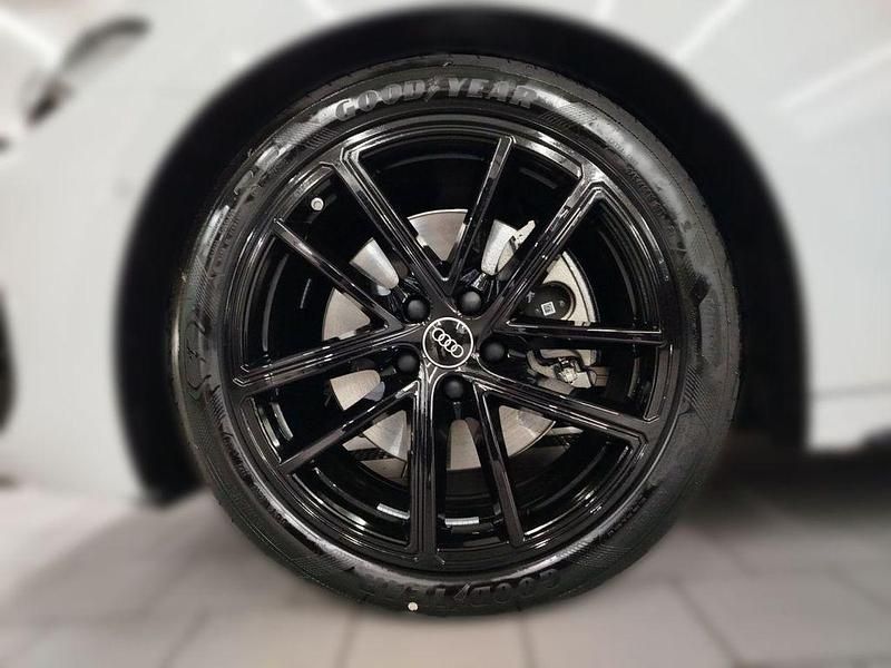 Gebraucht Audi A5 Ambiente 204 PS (150 kW) 2025 Gletscherweiß metallic Coupé