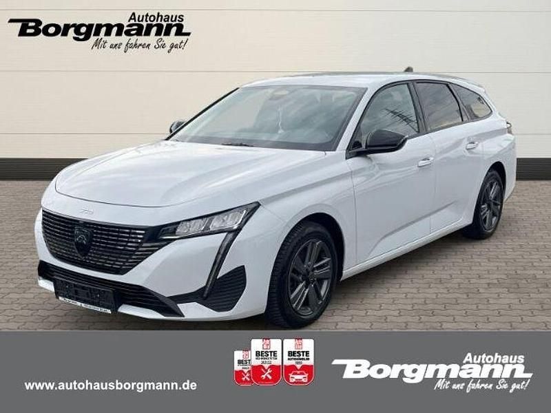 Weiss Gebraucht 2024 Peugeot 308 Allure Kombi | 24.590 € (Guter Preis) - Bild 1/4