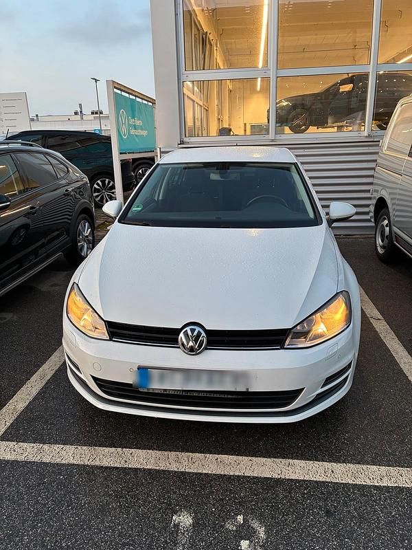 Gebraucht VW Golf VII Cup 110 PS (80 kW) 2014 Weiß Limousine