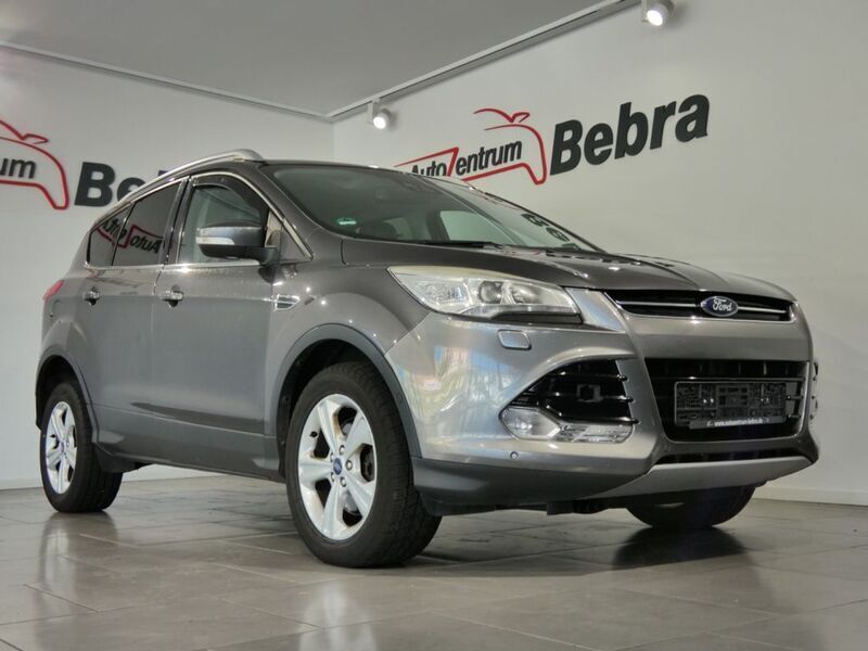 Gebraucht Ford Kuga Titanium 140 PS (102 kW) 2014 Sterling gray (foe) SUV