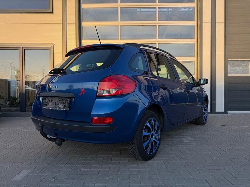 Gebraucht Renault Clio II Authentique 75 PS (55 kW) 2008 Blau Limousine