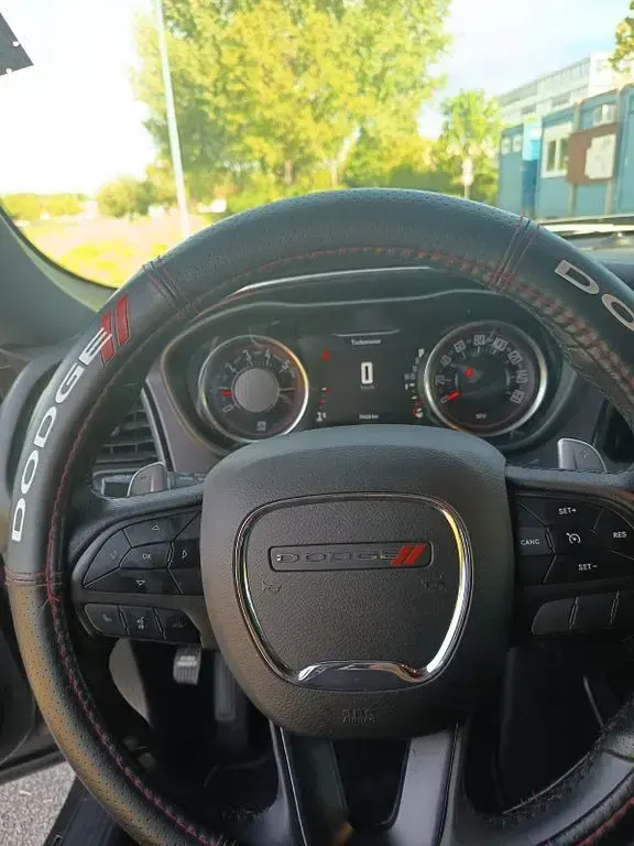 Używany Dodge Challenger 377 KM (277 kW) 2018 Szary Coupe
