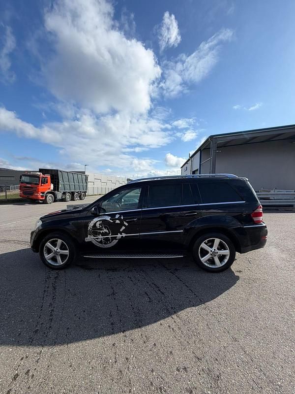 Gebraucht Mercedes GL420 306 PS (225 kW) 2008 Schwarz SUV