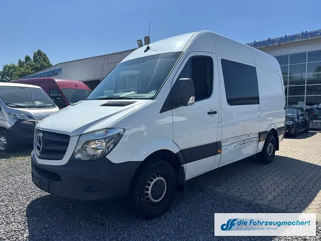 Gebraucht Mercedes Sprinter 163 PS (119 kW) 2018 Weiß Van