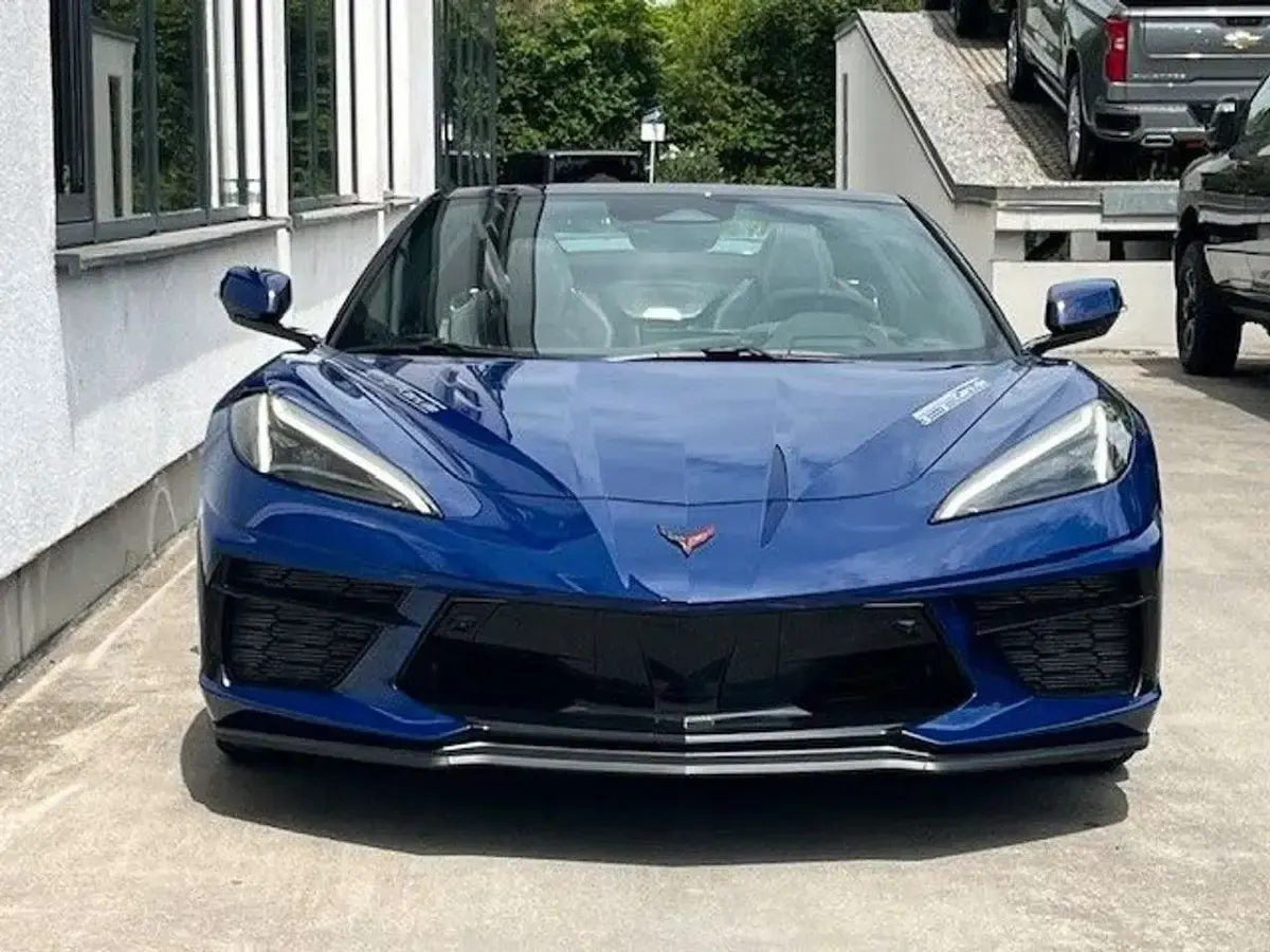 Neu Corvette C8 481 PS (353 kW) 2026 Gxl hysteria purple Cabrio