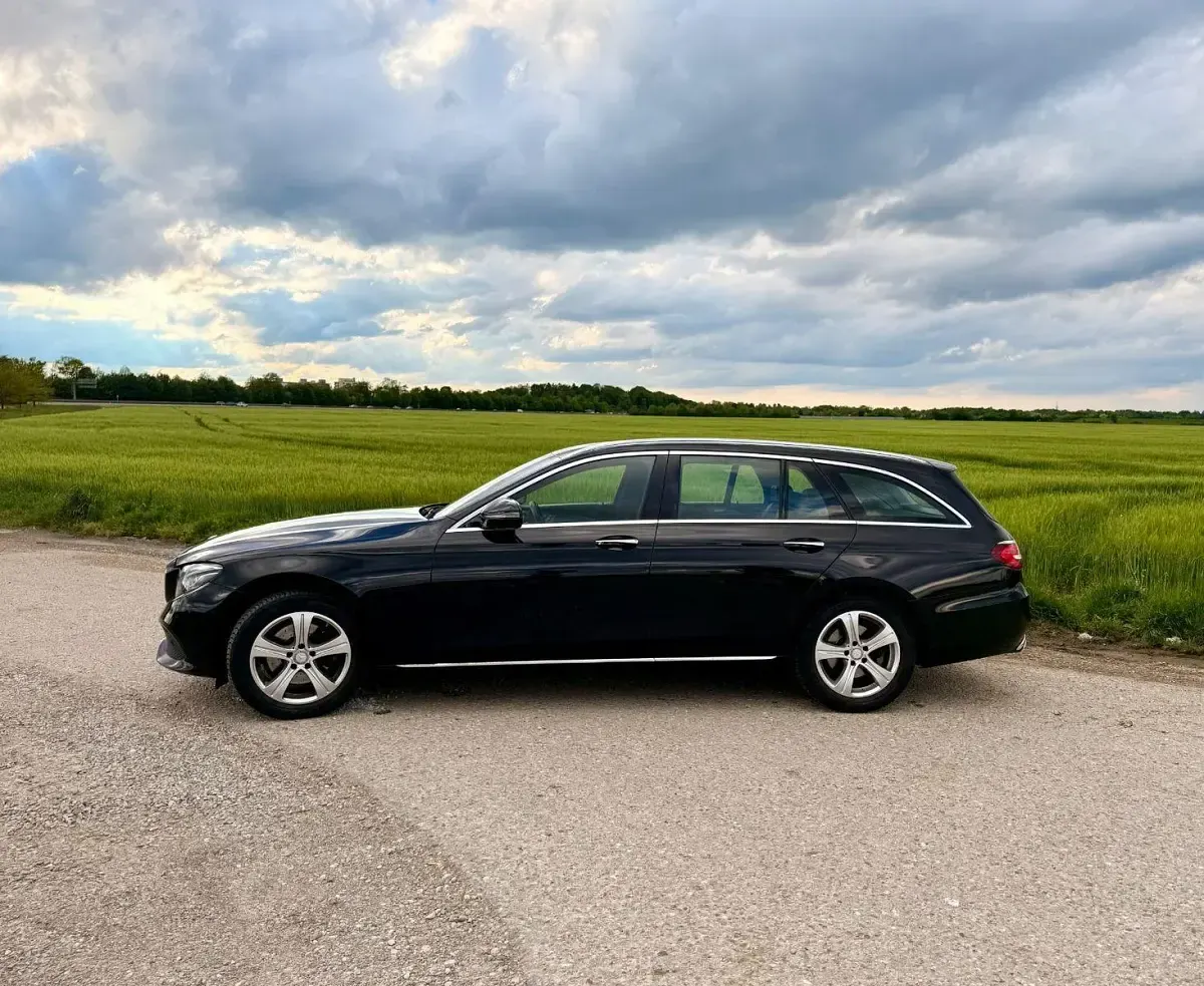 Gebraucht Mercedes 250 211 PS (155 kW) 2016 Schwarz Kombi