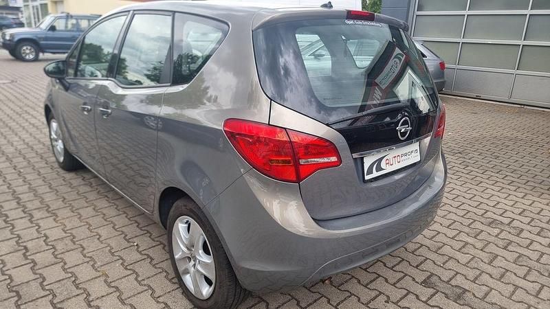 Gebraucht Opel Meriva 120 PS (88 kW) 2010 Grau Van / Kleinbus