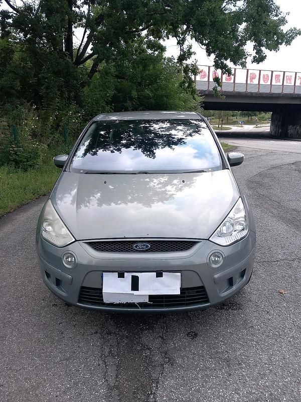 Silber Gebraucht 2009 Ford S-MAX S Van / Kleinbus | 2.500 € (Fairer Preis) - Bild 1/4