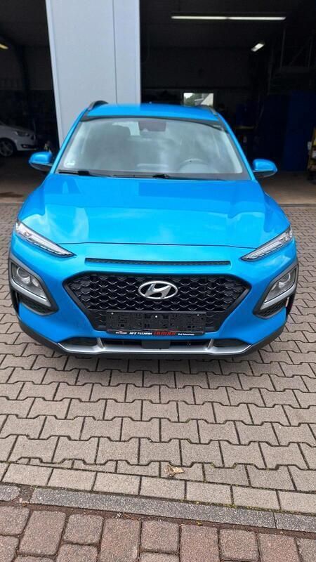 Blau Gebraucht 2019 Hyundai Kona SUV | 15.250 € (Guter Preis) - Bild 1/4