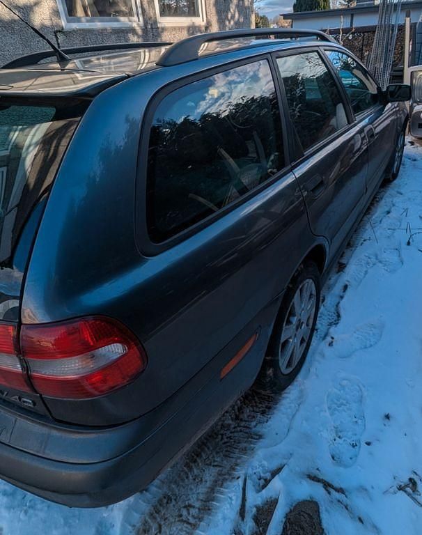 Gebraucht Volvo V40 136 PS (100 kW) 2003 Grau Kombi