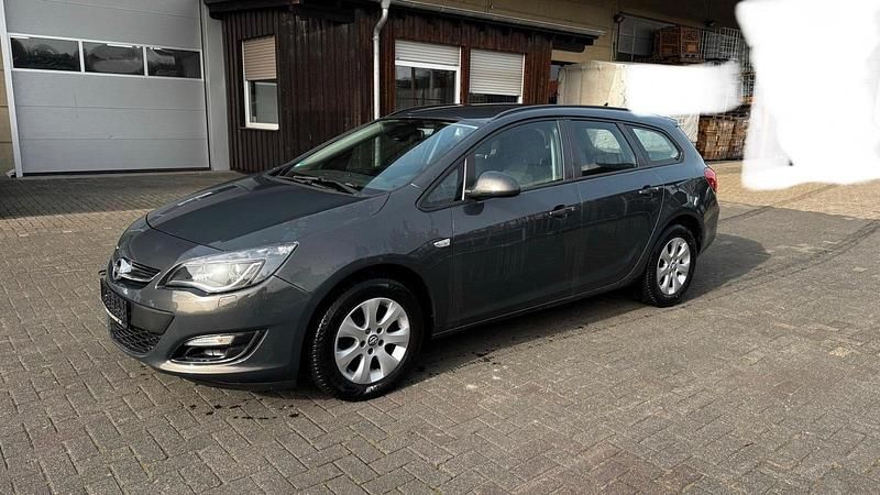 Gebraucht Opel Astra Eco 110 PS (80 kW) 2016 Grau Kombi