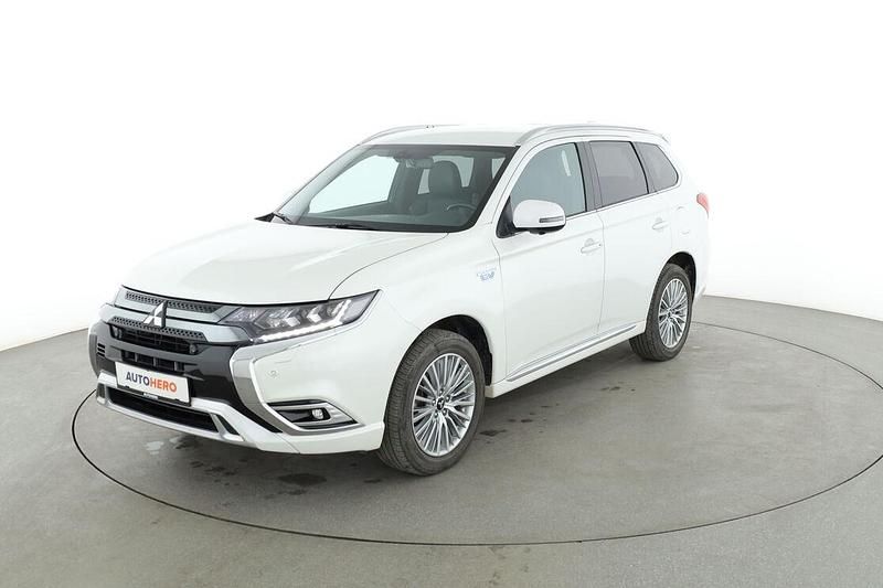 Weiß Gebraucht 2019 Mitsubishi Outlander Edition SUV | 20.880 € (Fairer Preis) - Bild 1/3