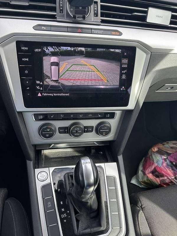 Gebraucht VW Passat Comfortline 150 PS (110 kW) 2018 Kombi