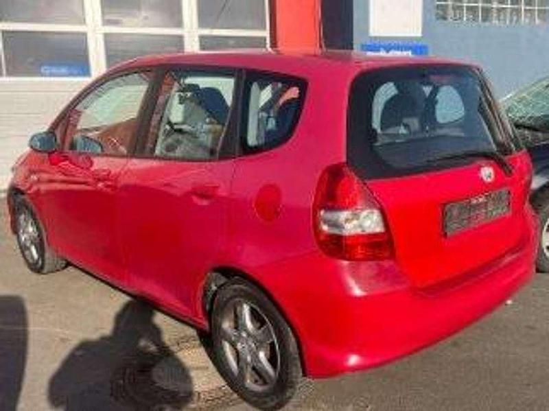 Gebraucht Honda Jazz 77 PS (56 kW) 2008 Rot Kleinwagen