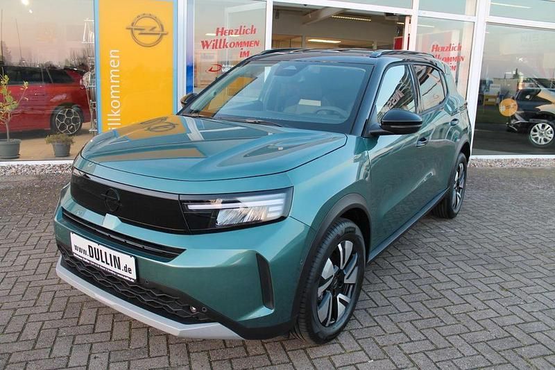 Neu Opel Frontera 110 PS (80 kW) 2026 Grün SUV