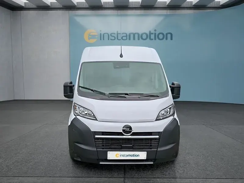 Neu Opel Movano 140 PS (102 kW) 2025 Weiß Van