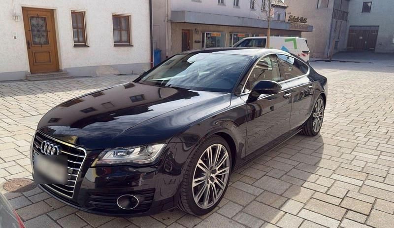 Second-hand Audi A7 Ambiente 245 CP (180 kW) 2011 Negru Hatchback