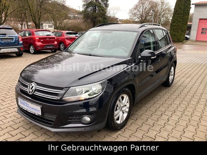 Gebraucht VW Tiguan Trendline 122 PS (89 kW) 2015 Schwarz SUV