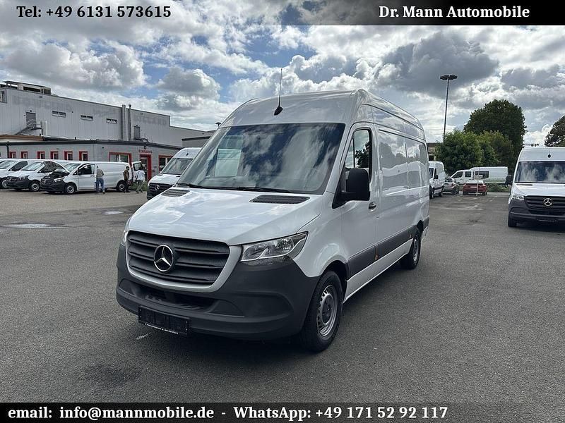 Arktikweiss Gebraucht 2019 Mercedes Sprinter Van | 27.965 € (Fairer Preis) - Bild 1/4