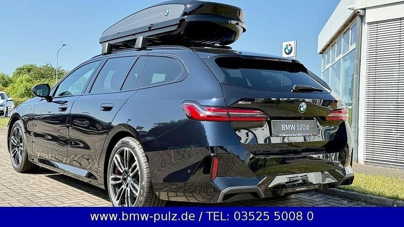 Neu BMW 520 Performance 197 PS (144 kW) 2025 Schwarz Limousine