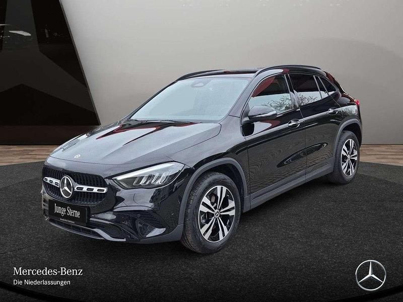Gebraucht Mercedes GLA180 Progressive 136 PS (100 kW) 2025 Schwarz SUV