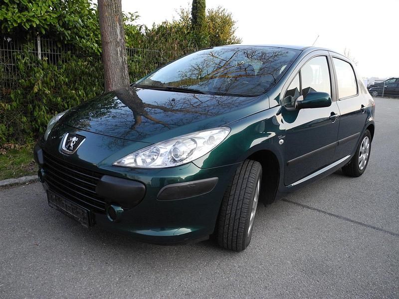 Gebraucht Peugeot 307 108 PS (79 kW) 2006 Grün Limousine