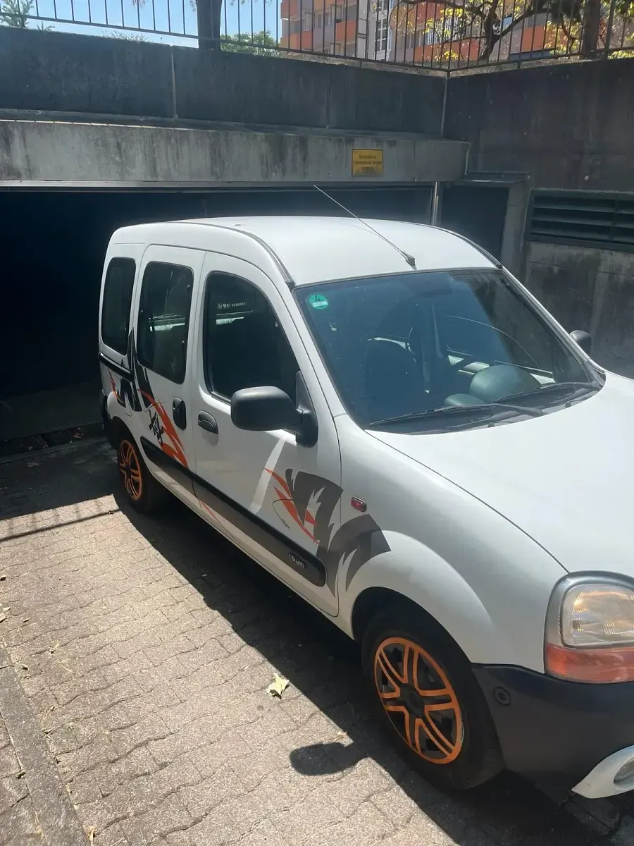 Gebraucht Renault Kangoo 80 PS (58 kW) 2002 Weiß Van / Kleinbus