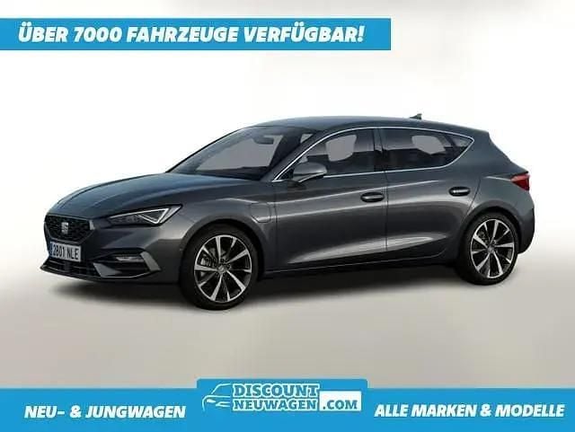 Fjord blau Neu 2025 Seat Leon Style Limousine | 27.684 € (Superpreis) - Bild 1/1
