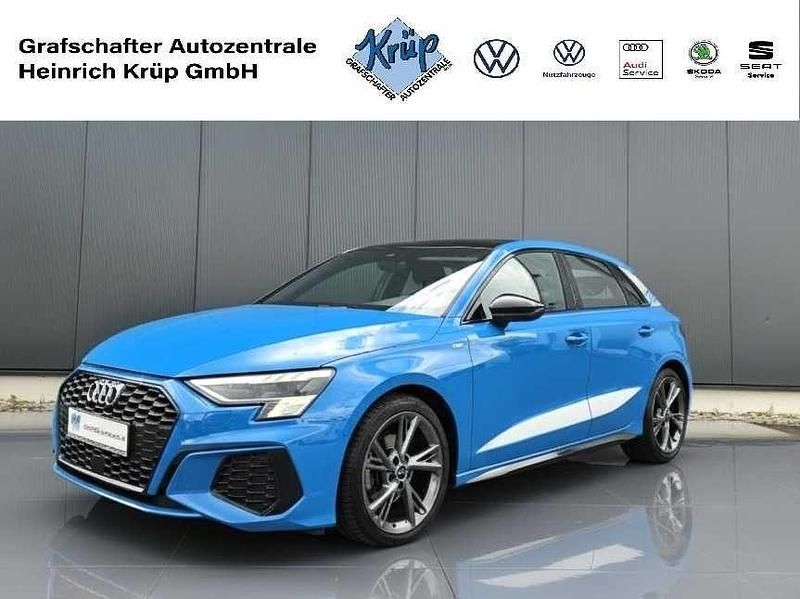 Blau Gebraucht 2022 Audi A3 Sportback S-Line Limousine | 24.390 € (Fairer Preis) - Bild 1/3