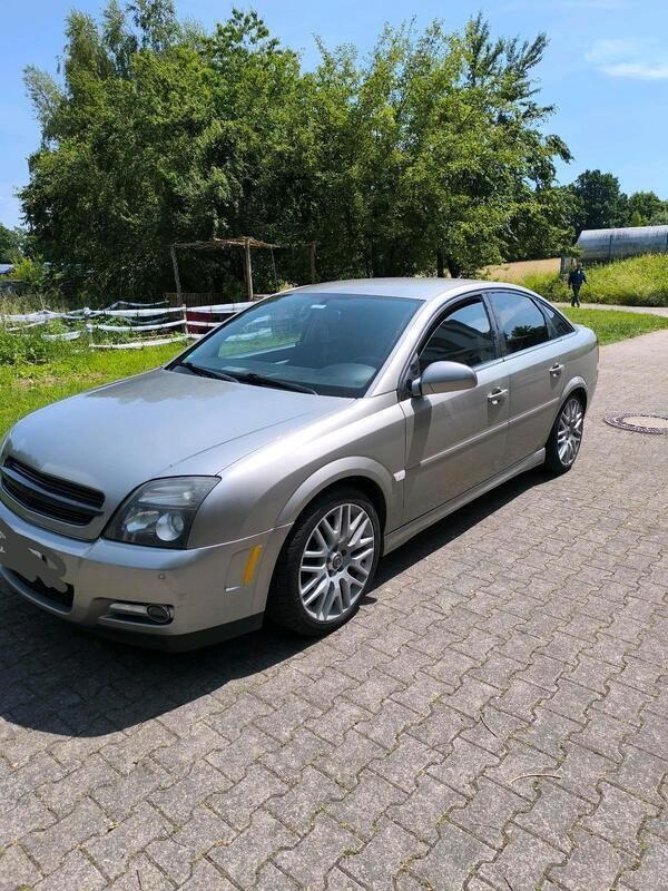 Grau Gebraucht 2003 Opel Vectra GTS Limousine | 2.000 € (Fairer Preis) - Bild 1/4