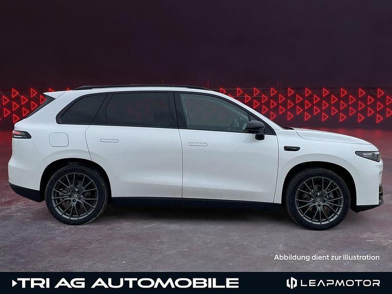 Gebraucht Leapmotor C10 158 kW (215 PS) 2025 Weiß SUV
