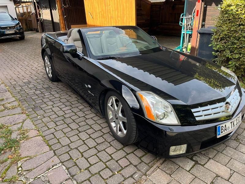 Gebraucht Cadillac XLR 326 PS (239 kW) 2004 Schwarz Cabrio