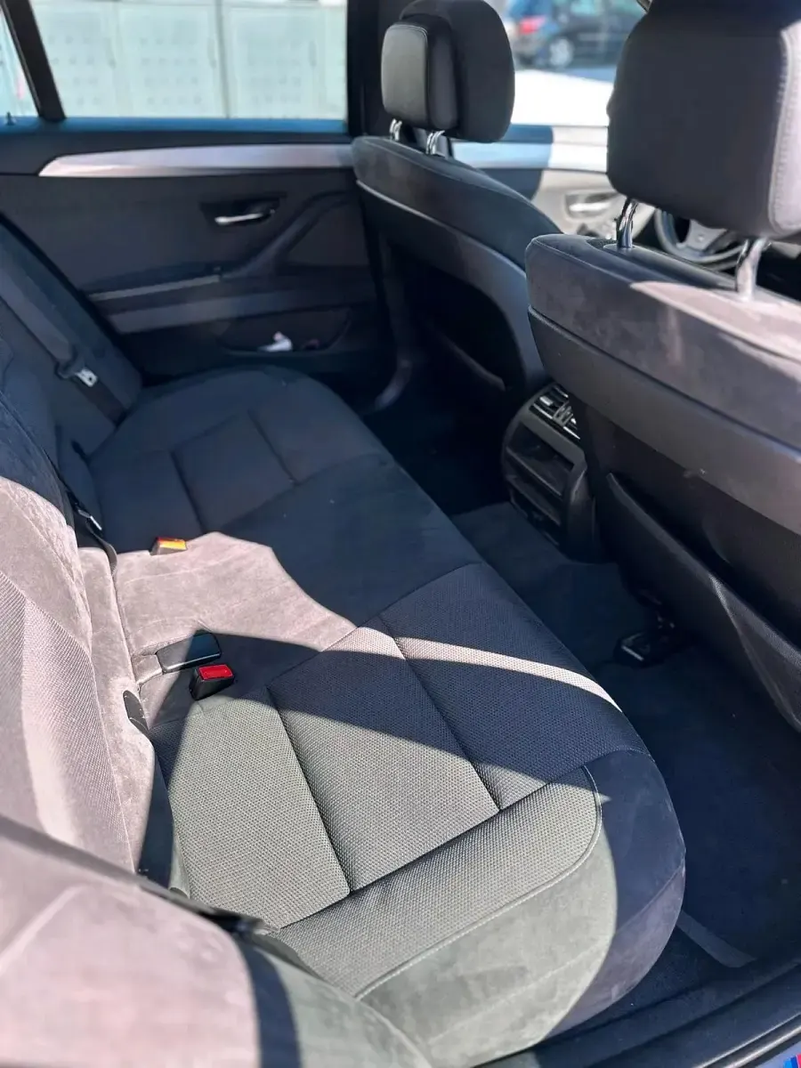 Gebraucht BMW 535 Shadowline 313 PS (230 kW) 2013 Grau Kombi