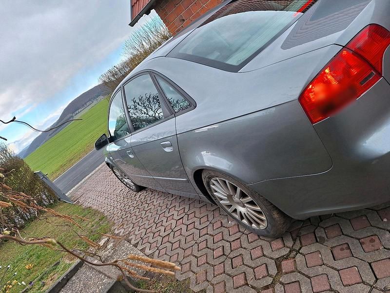 Gebraucht Audi A4 160 PS (117 kW) 2005 Grau Limousine