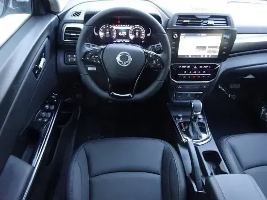 Neu SsangYong Tivoli Sapphire 163 PS (119 kW) 2025 Ada platinum grey SUV