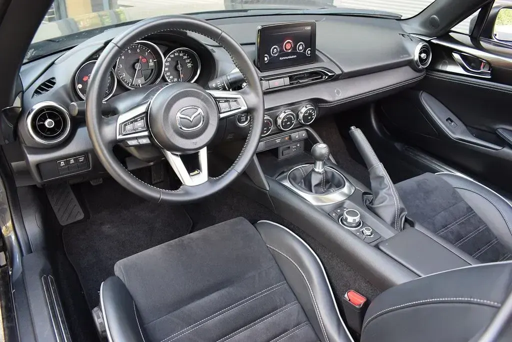 Gebraucht Mazda MX5 Selection 184 PS (135 kW) 2021 Grau Cabrio