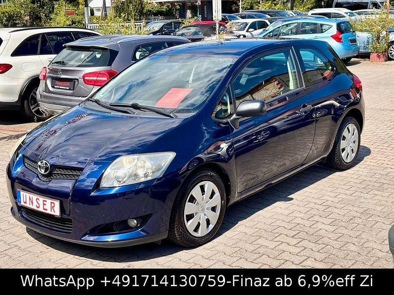 Blau Gebraucht 2009 Toyota Auris Basis Limousine | 4.990 € (Fairer Preis) - Bild 1/4