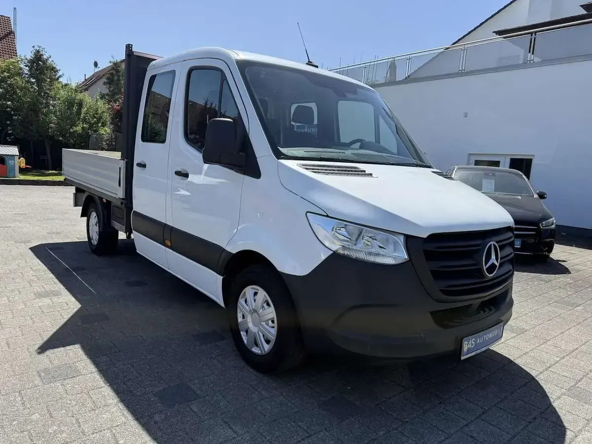 Gebraucht Mercedes Sprinter 143 PS (105 kW) 2019 Arktikweiss mb 9147 Van